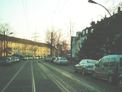  Bild: Kreuzung Erkelenzer Str. / Am Scharfenstein / Aachener Str., Richtung SüdenSüdwesten 
