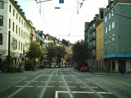  Bild: Kreuzung Friedrichstr. / Bilker Allee, Richtung Osten 