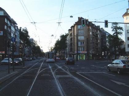  Bild: Kreuzung Corneliusstr. / Morsestr. / Oberbilker Allee / Bilker Allee, Richtung Norden 