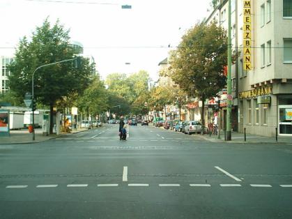  Bild: Kreuzung Friedrichstr. / Fürstenwall, Richtung Westen 