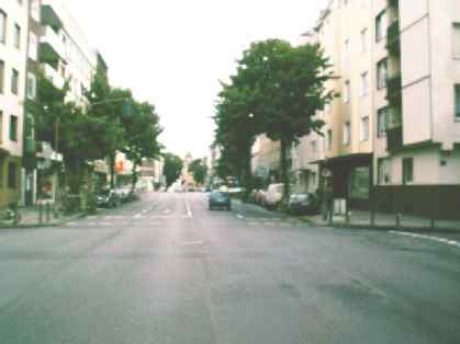  Bild: Kreuzung Jahnstr. / Herzogstr., Richtung Osten 