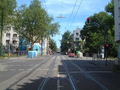  Bild: Kreuzung Aachener Str. / Karolingerstr., Richtung Norden 