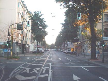  Bild: Kreuzung Elisabethstr. / Kirchfeldstr., Richtung Süden 