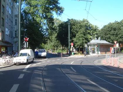  Bild: Kreuzung Kirchfeldstr. / Morsestr. / Keplerstr. / Fürstenplatz, Richtung Norden 