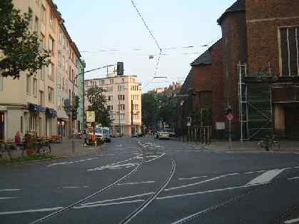  Bild: Kreuzung Lorettostr. / Neusser Str. / Bilker Allee, Richtung OstenSüdosten 