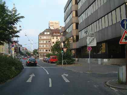  Bild: Kreuzung Reichsgasse / Reichsstr., Richtung Osten 